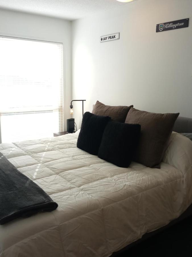 Village Center 2 Bedroom Condo Big White Exterior foto